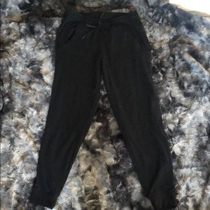 AE Joggers!!